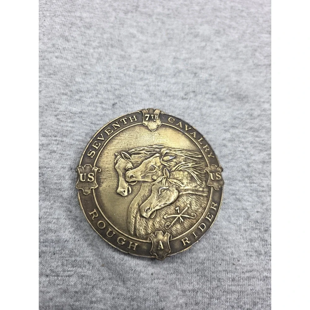 Vintage Solid Brass 7th Cavalry Rough Riders USA Military Belt Buckle Army